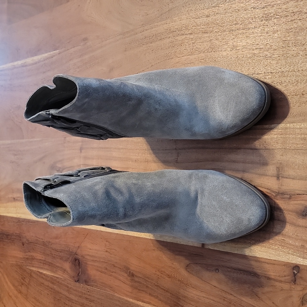 Franco Fortini Carly Suede Ankle Boots - Women's size 9